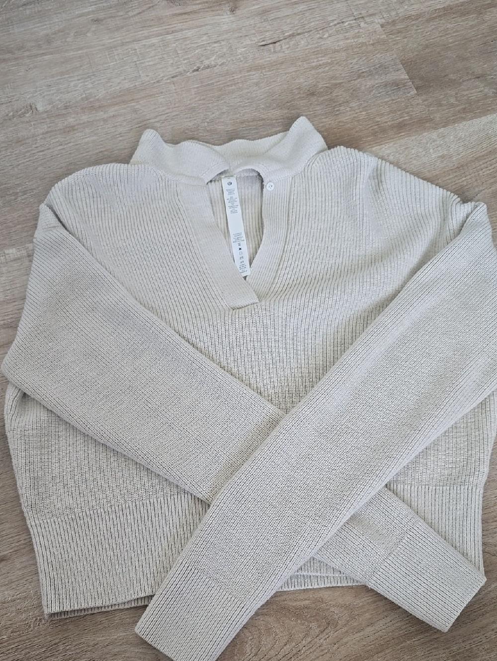 Lululemon Wool Blend Pullover